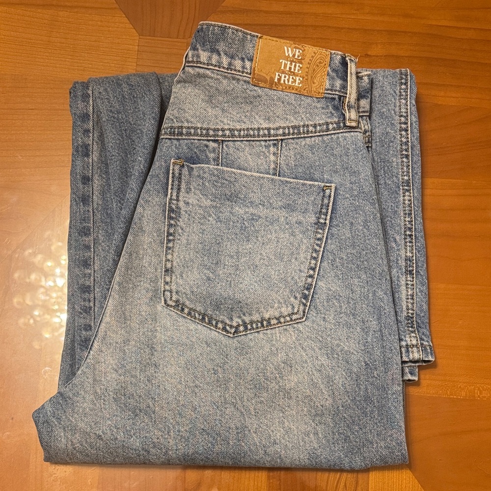 Free People Light Wash Wide Leg Jeans - Picture 13 of 13